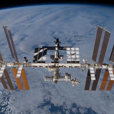 Trạm Vũ trụ Quốc tế vừa phóng một tàu vũ trụ đầy rác ra không gian